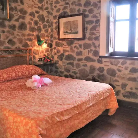 Santa Margherita Farm stay Gioiosa Marea