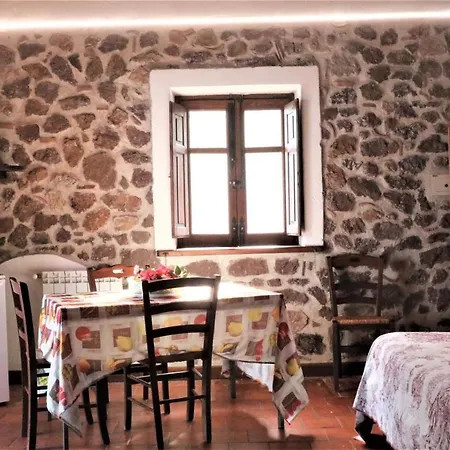 Santa Margherita Farm stay Gioiosa Marea
