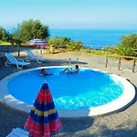 Alloggio per agriturismo Santa Margherita *
