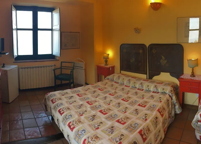 Santa Margherita Feriegård Gioiosa Marea